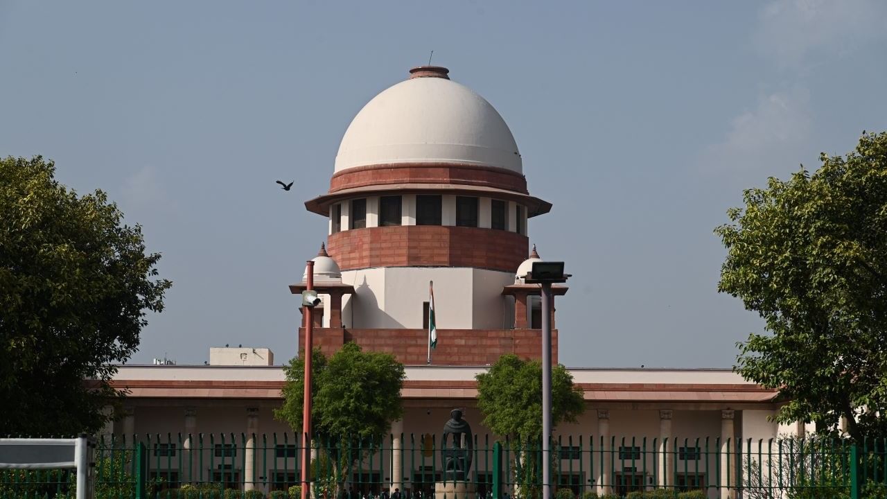 Collegium recommends Delhi HC Chief Justice Manmohan for elevation to Supreme Court Collegium recommends Delhi HC Chief Justice Manmohan for elevation to Supreme Court