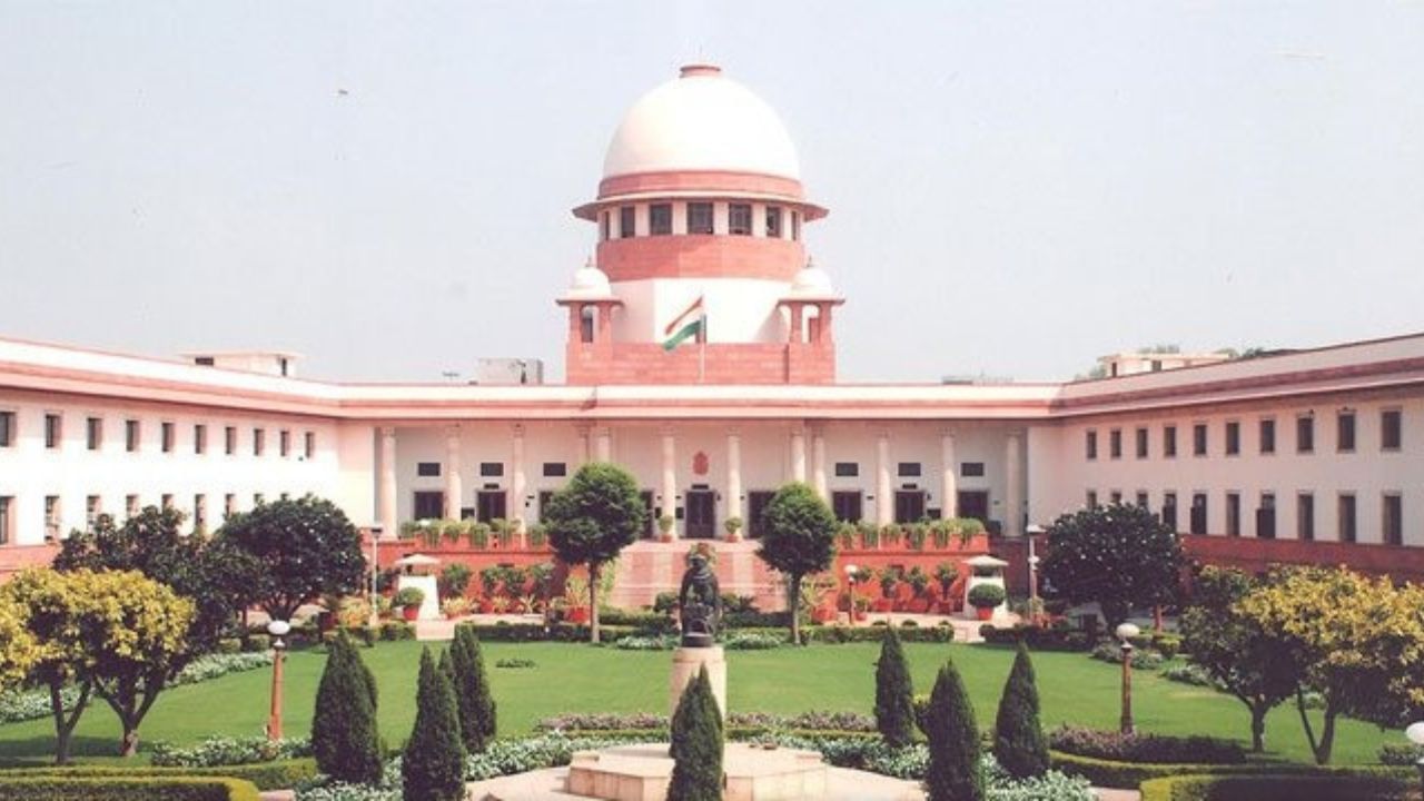 SC sets aside NCLAT order stopping insolvency proceedings against ed-tech firm Byju’s SC sets aside NCLAT order stopping insolvency proceedings against ed-tech firm Byju’s