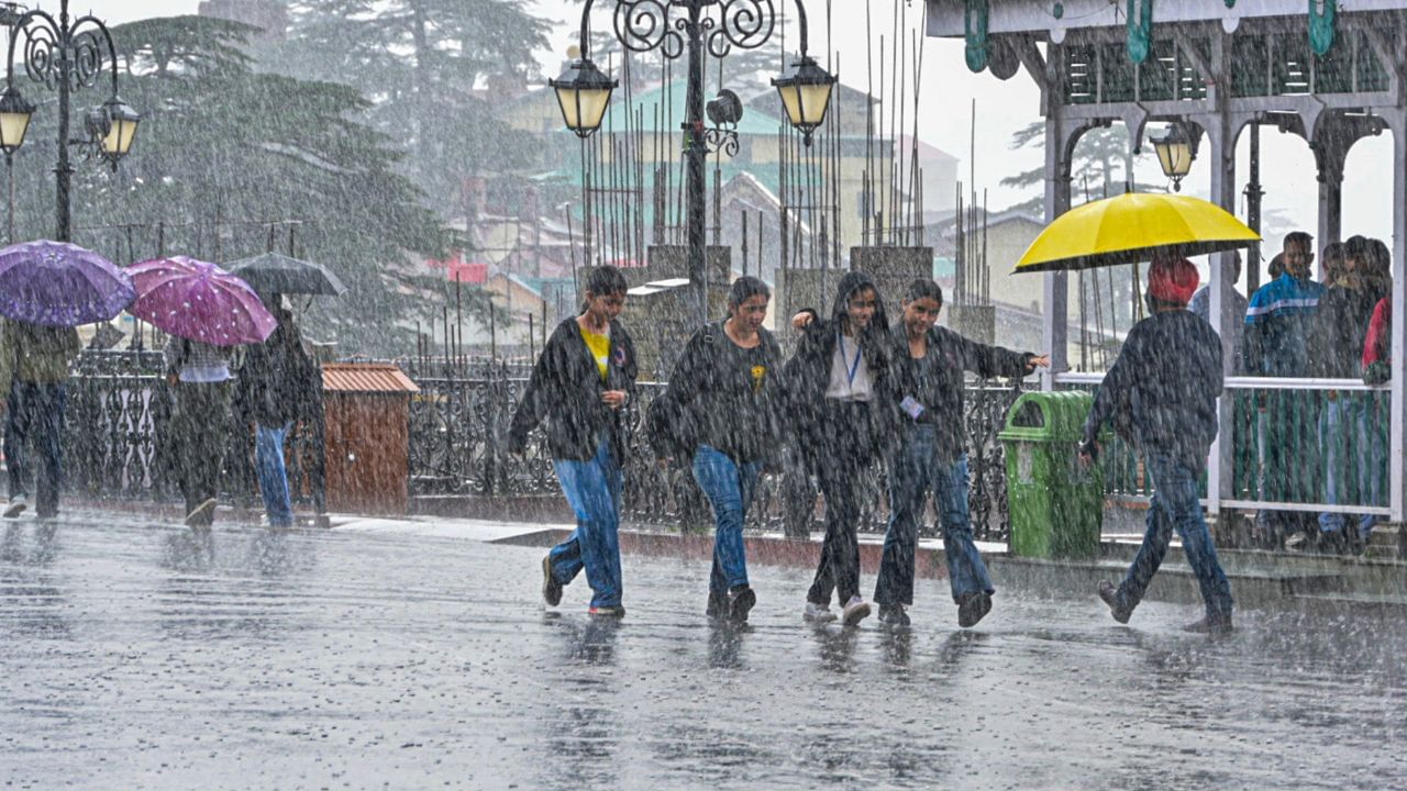 Heavy rainfall to continue in Gujarat; Himachal Pradesh monsoon toll at 150