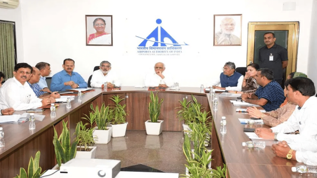 Gujarat CM Bhupendra Patel visits flood-affected areas in Dwarka, reviews relief work Gujarat CM Bhupendra Patel visits flood-affected areas in Dwarka, reviews relief work