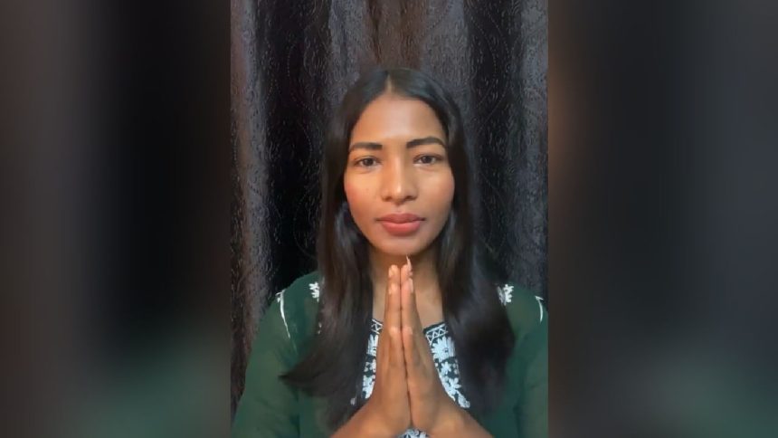 Indore girl apologises over viral video of roaming in revealing clothes after outrage