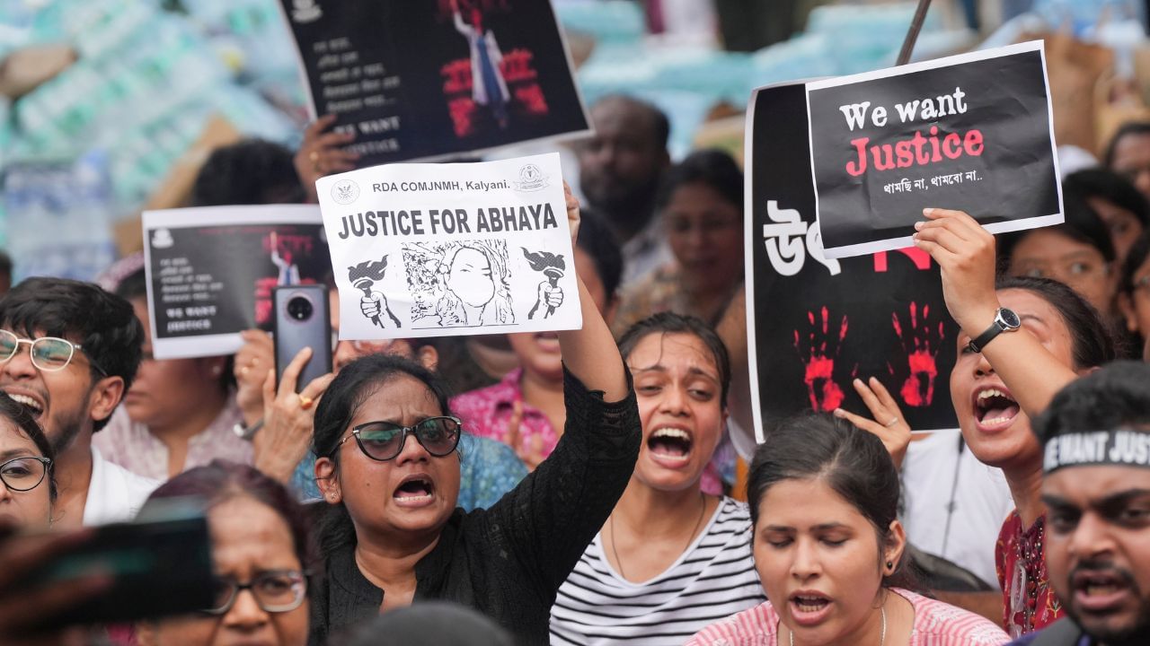RG Kar case: Protesting doctors to continue strike, list new demands to meet Mamata