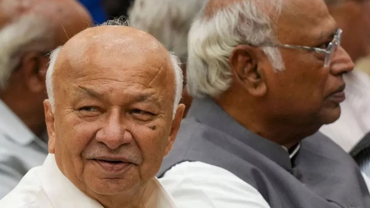 ‘I was scared’: Sushil Kumar Shinde on visiting Kashmir as home minister ‘I was scared’: Sushil Kumar Shinde on visiting Kashmir as home minister