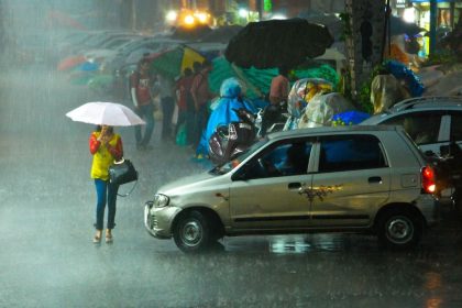 Deep depression forming in Bay of Bengal; heavy rain alert issued for multiple states