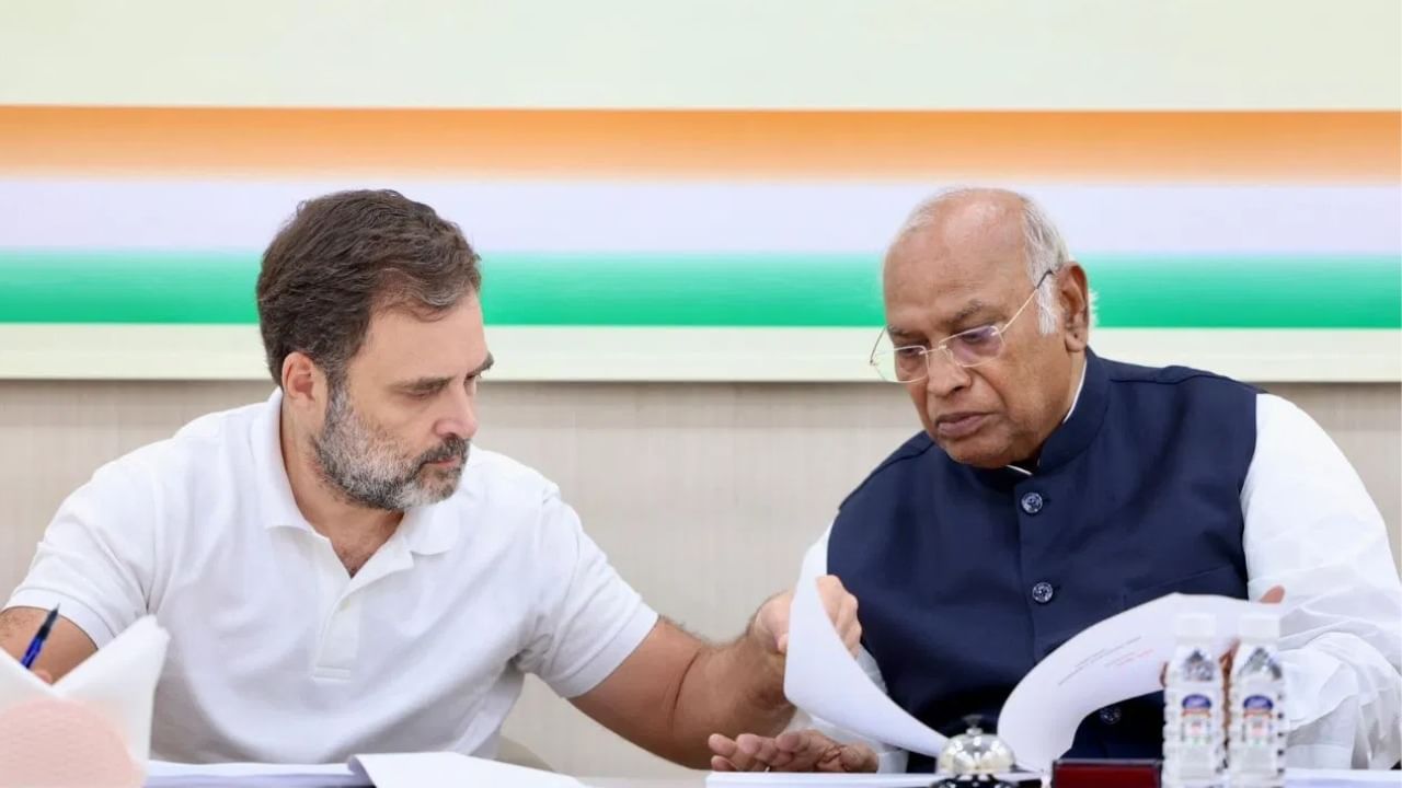 J&K polls: Cong unveils manifesto; promises major reforms for women, youth, farmers