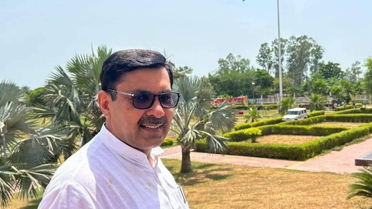 3 Haryana MLAs, including ex-minister Devender Singh Babli, join BJP ahead of state polls