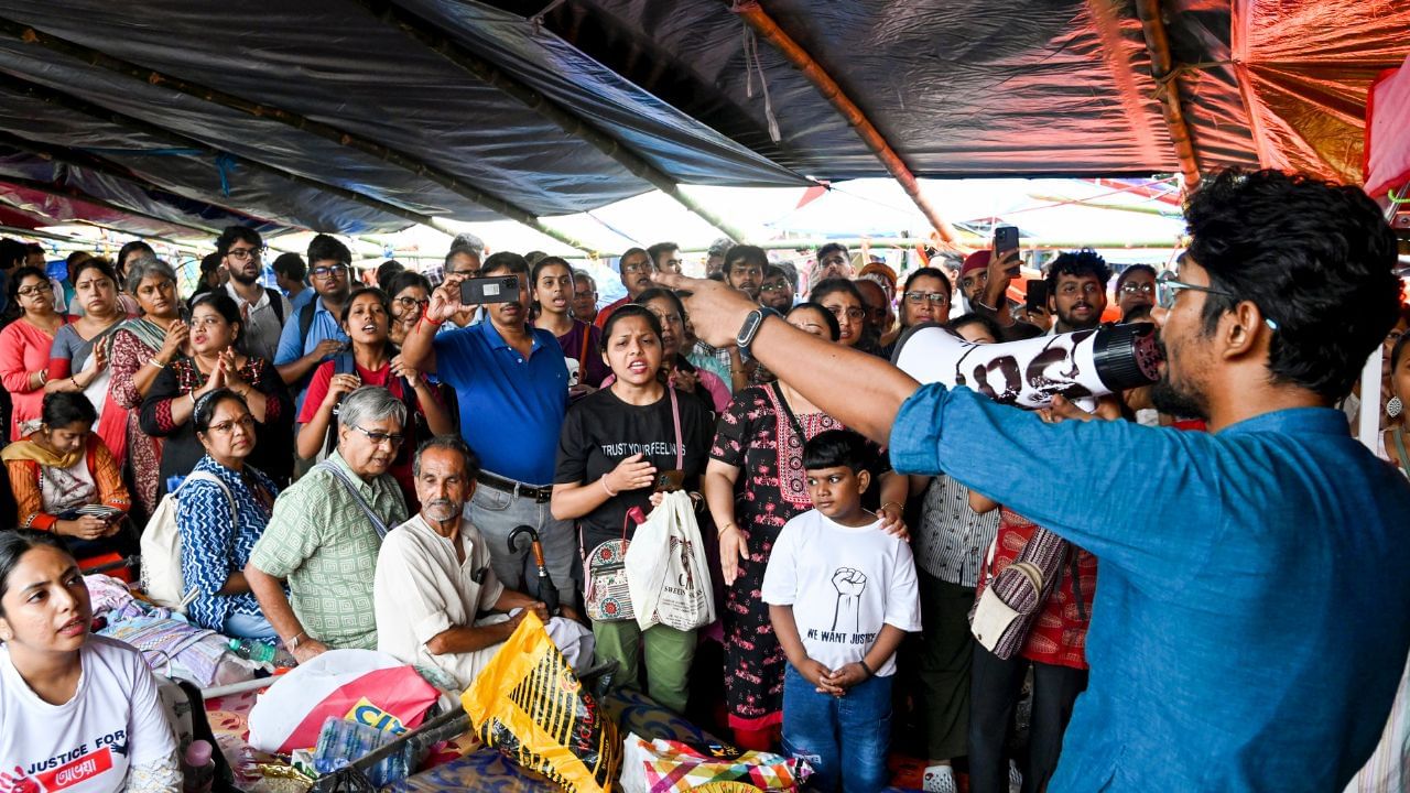 RG Kar case: Protesting doctors agree to meet Mamata Banerjee but with conditions