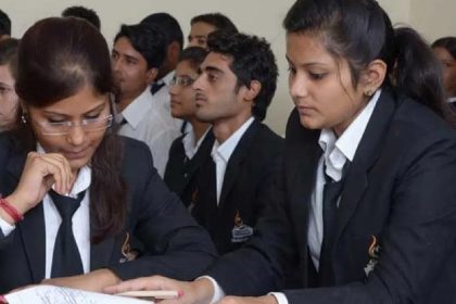 Law students must compulsorily declare criminal antecedents; Bar Council of India