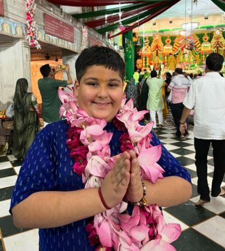 Who is Abhinav Arora, the Bal Sant with nearly 1 million Instagram followers? 2 Abhinav Arora is also known as Bal Sant Baba.