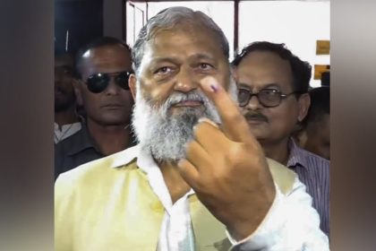Ambala Cantt Vidhan Sabha Seat 2024 Live Results: Anil Vij sings a Rafi classic as he trails from seat