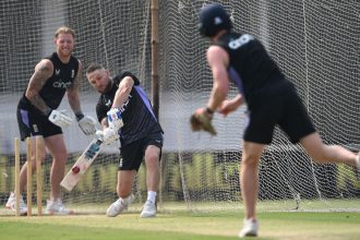 Brendon McCullum, Ben Stokes engage in six-hitting battle ahead of PAK v ENG Test