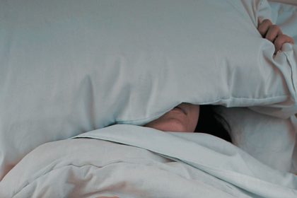 Daylight saving time adversely affects sleep