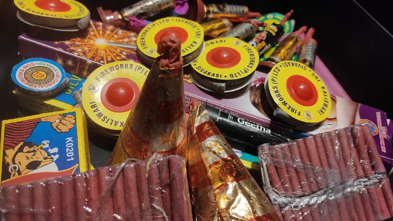 Deepavali shoppers beware, Cybercrime police warn of online firecracker scams Deepavali shoppers beware, Cybercrime police warn of online firecracker scams
