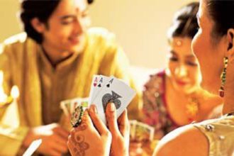 Diwali card party invite ideas and templates: Plan the perfect festive night