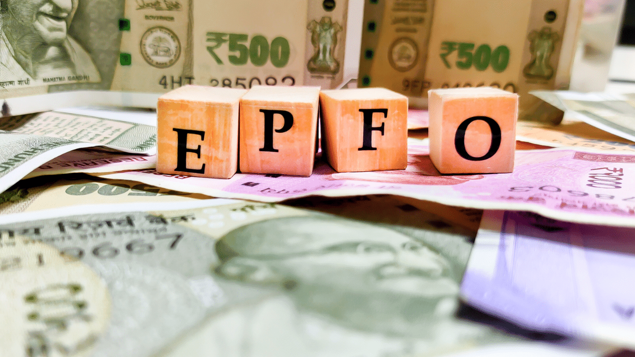 Voluntary PF: Check what an EPF, VPF jugalbandi can create for you at 58 Voluntary PF: Check what an EPF, VPF jugalbandi can create for you at 58