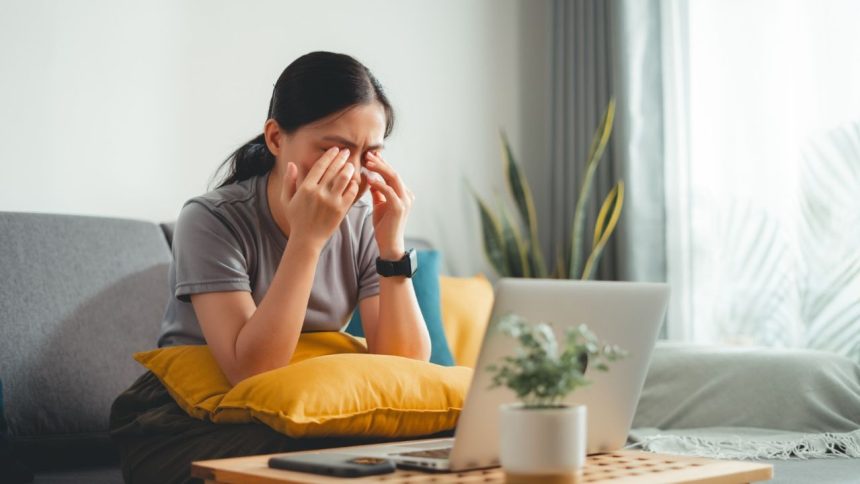 Bengaluru sees surge in dry eye cases, screen time and air pollution to be blamed