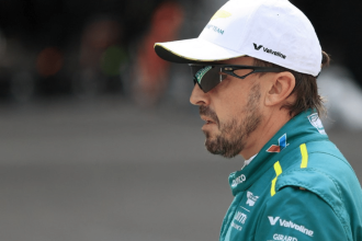 Top Fernando Alonso races as Spaniard achieves elusive 400 milestone