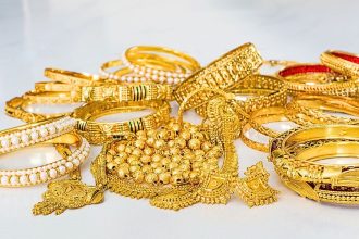 Mumbai woman books home cleaning service for Diwali, loses gold worth Rs 4 lakh