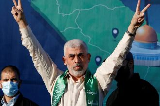Israel urges Hamas to surrender & release hostages after Sinwar killing