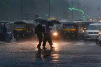Kerala braces for heavy downpour as orange alert issued for Pathanamthitta, Palakkad