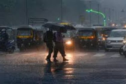 Kerala braces for heavy downpour as orange alert issued for Pathanamthitta, Palakkad