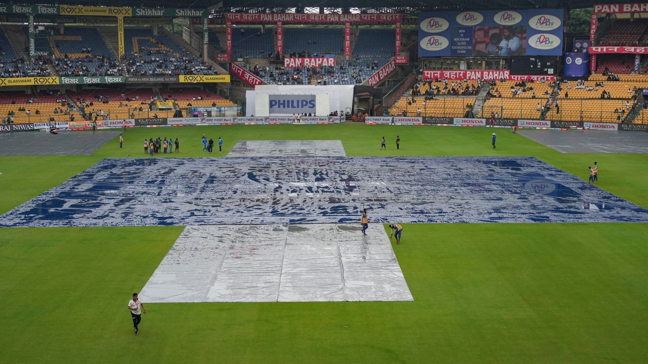 IND vs NZ 1st Test, Bengaluru weather report: Will rain wreak havoc on Day 2? IND vs NZ 1st Test, Bengaluru weather report: Will rain wreak havoc on Day 2?