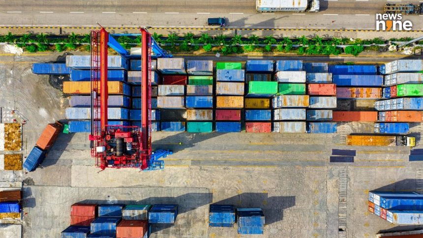 Indian Vehicle Exports Rise by 14% in First Half of FY2025