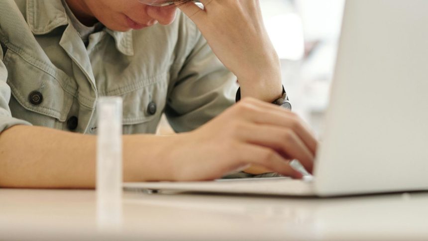 Man sacrificed sleep & work-life balance to earn Rs 4 crore; slammed online