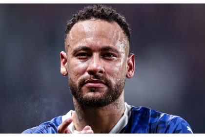 Neymar Jr makes long-awaited comeback after year-long injury layoff