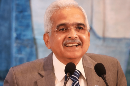 Heavy rains a dampener: Festive sales will lift economy, expects RBI