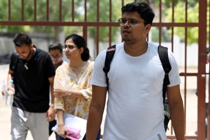 Qualified in RRB NTPC; Check minimum and maximum salaries post-wise