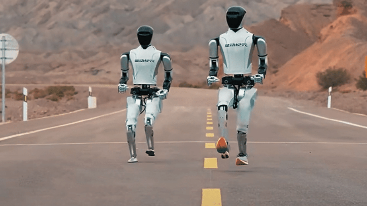 Sneaker-Wearing Robot Shatters World Speed Record ! Sneaker-Wearing Robot Shatters World Speed Record !