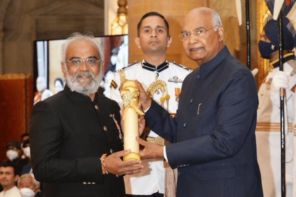 Savjibhai Dholakia – The businessman who gifts cars, houses on Diwali