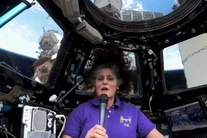 Indian American astronaut Sunita Williams sends Diwali message from space | Video