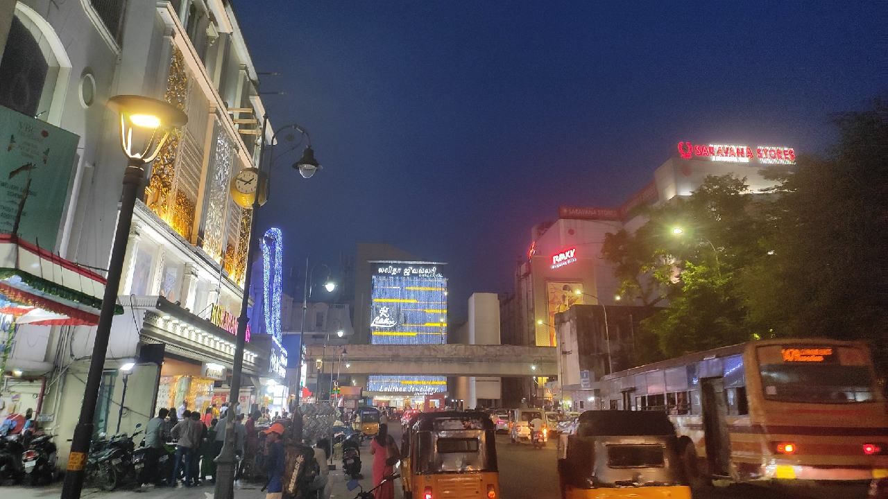 Chennai’s retail hub – T Nagar sees 30% Diwali sales slump amid online shopping surge