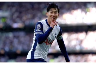 Premier League 2024/25: Tottenham Hotspur came from behind to claim London derby