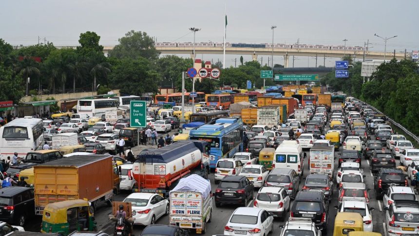 Delhi traffic advisory: Avoid traveling in THESE routes from Oct 25 to 27 | Details