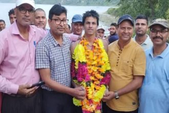 Uttarakhand: Father and sons set record, swim 18km in Tehri Lake without life jackets | India News