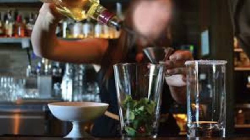 Kerala: Its good news for tipplers, 118 new bars opened in the past 2 years