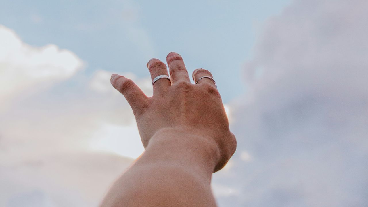 Woman ‘goes to heaven’ after dying for 11 minutes – see what she saw there