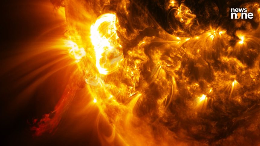X1.8 solar flare erupts from Sun on 26 Oct