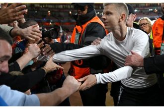 Shakhtar Donetsk lose to Arsenal but reunion with Oleksandr Zinchenko brings joy