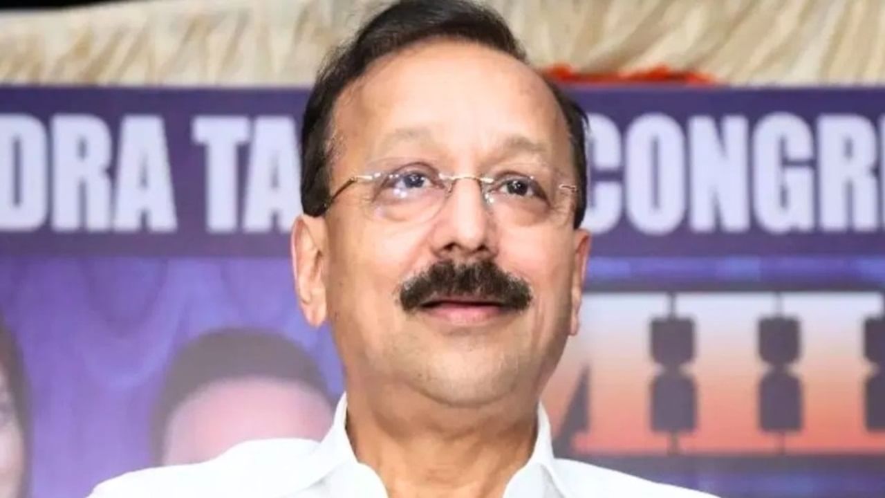 Shooter hovered outside hospital to find out if Baba Siddique had survived Shooter hovered outside hospital to find out if Baba Siddique had survived