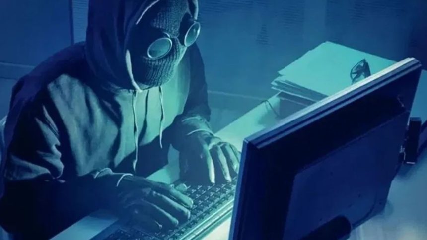 How SBI staff prevented man from being duped of Rs 13 lakh in ‘digital arrest’ scam 1 As ‘digital arrests’ rise, Centre issues advisory | Here’s how to avoid such scams