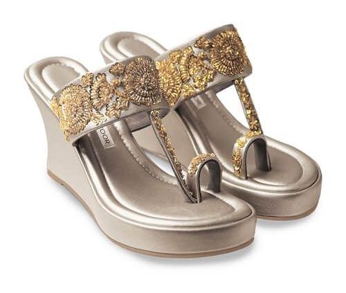 diwali footwear ideas for women e1729579142198