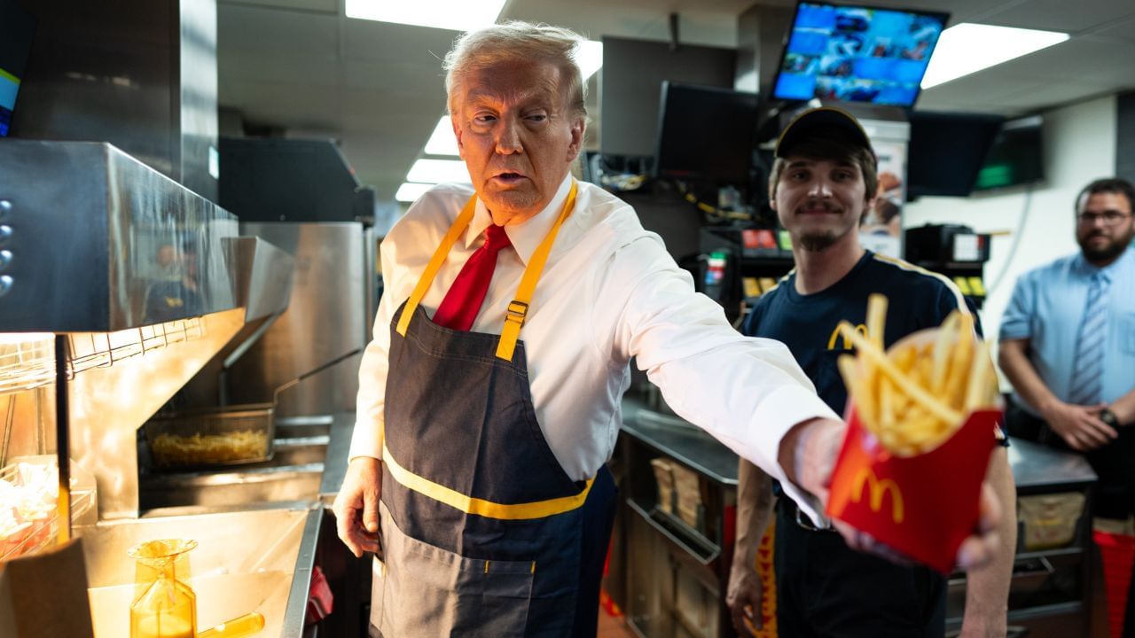 US prez polls: Trump hands out french fries in Pennsylvania, says, ‘I like this job’