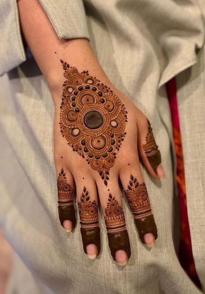 Easy back hand mehndi design, easy mehndi design