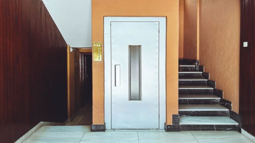 Ghaziabad: Man forces Urdu teacher to say ‘Jai Shri Ram’, pushes him out of lift