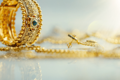 Gold futures rise to Rs 77,496/10g; Silver jumps Rs 956 per kg