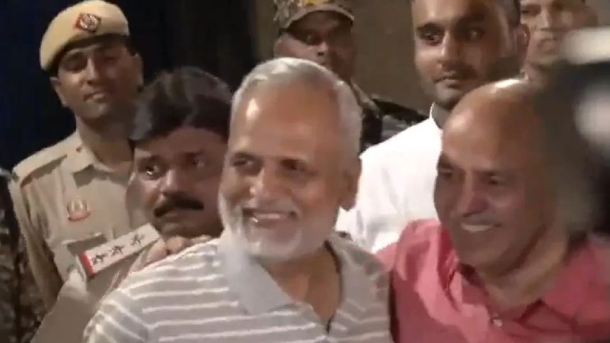 AAP leader Satyendar Jain walks out of Tihar Jail, receives warm welcome